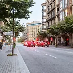 Amazing 2 Bed Apt, Sleeps 6 Nr Eixample